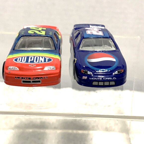 1998 Jeff Gordon #24 Pepsi and DuPont Chevrolet Monte Carlo 1:64 - Picture 6 of 8